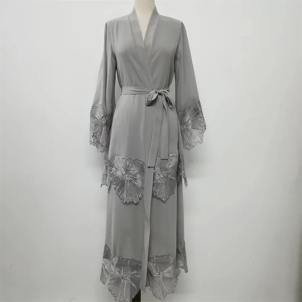 Muslim Women Embroidery Maxi D - огляд і ціна Embroidery Arabic
